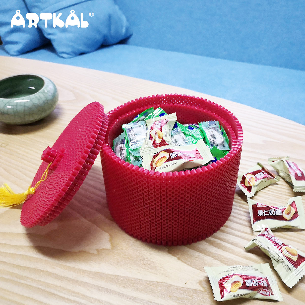 Candy Basket - By Midi Beads