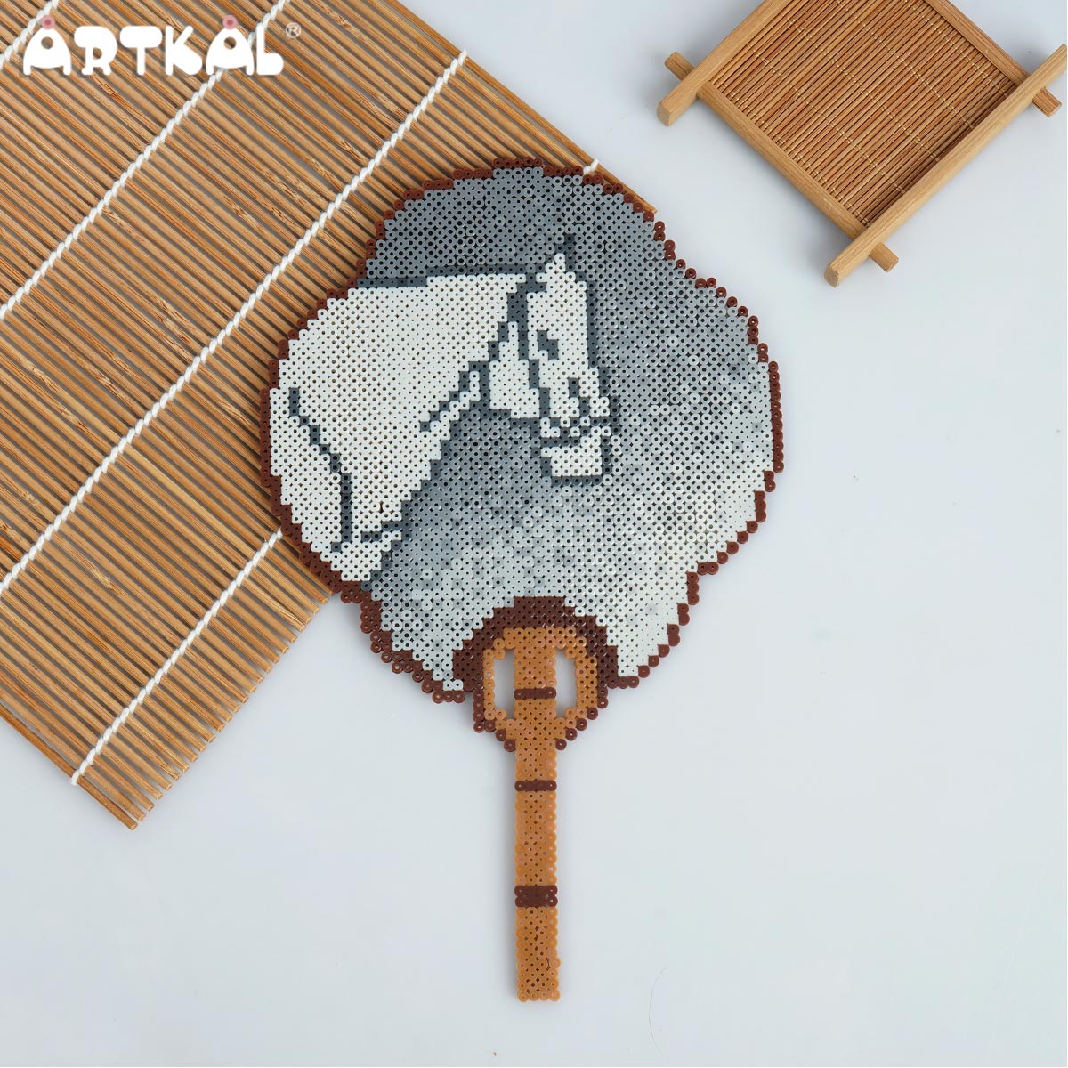 Chinese Style Fan - By Mini Beads