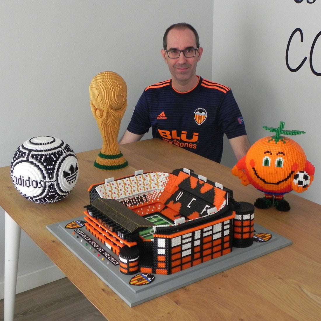 [Artist Story- 10] Rafa Moral Campayo - Amazing 3D Beads Artworks