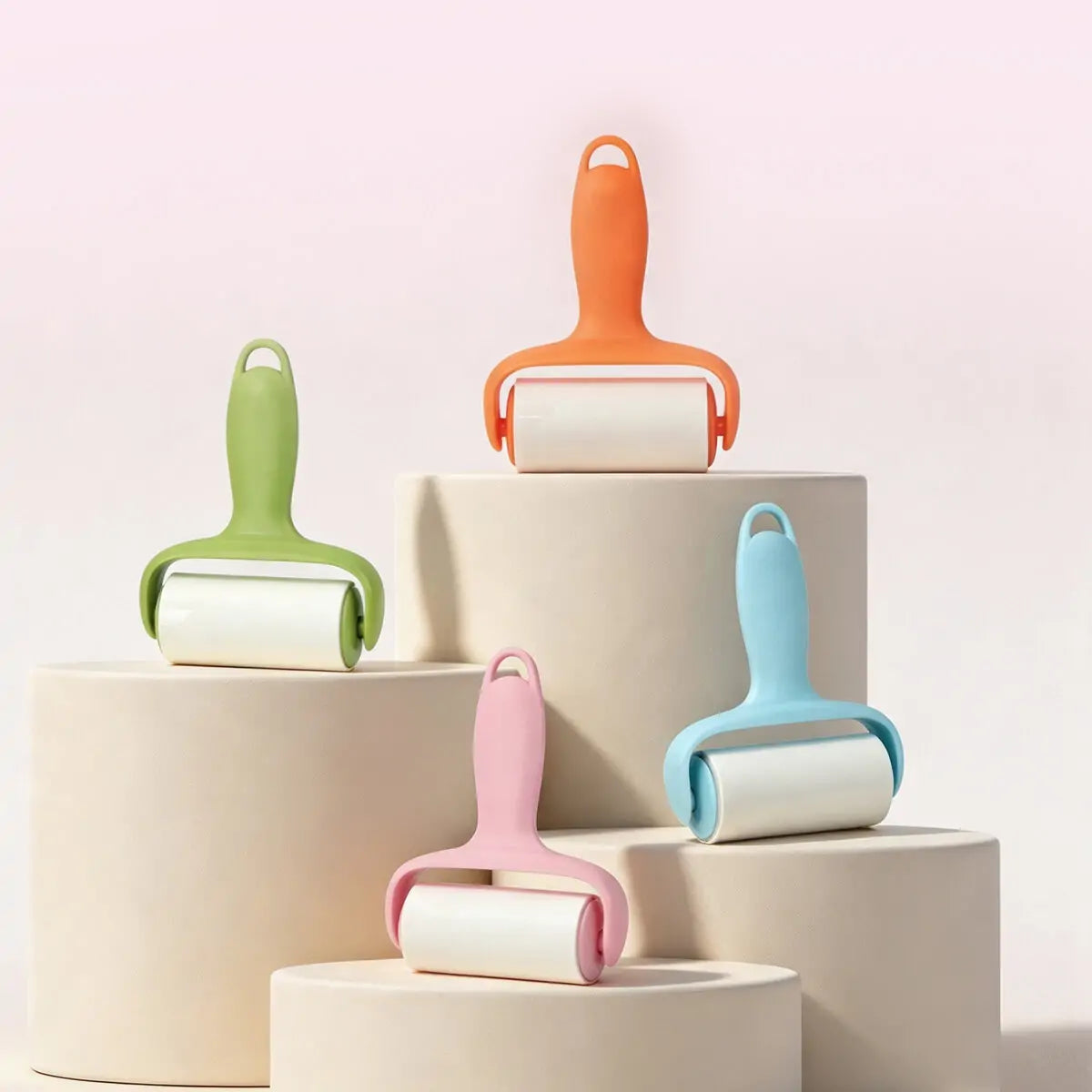 Macaron Lint Roller (Random Color)