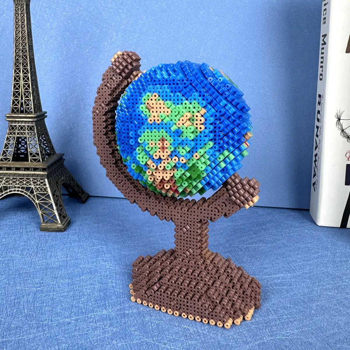 (GL4-0002) 3D Globe Pattern